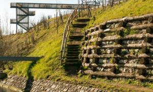 sentiero e passerella di Penate